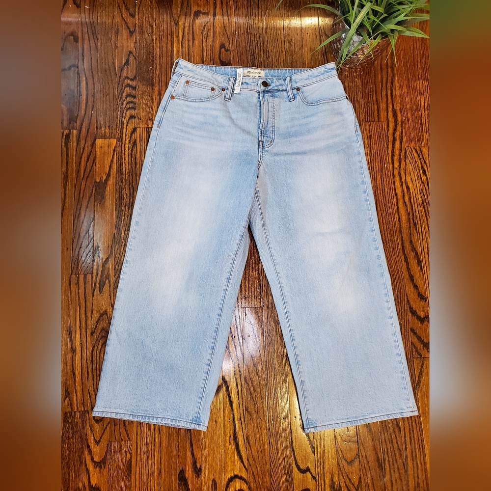 Madewell Curvy Perfect Vintage Wide-Leg Jean - Picture 2 of 16